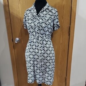 Valerie Bertinelli Black and White Midi Shirt Dress